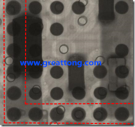 BGA錫球尺寸小于0.4mm，采用降低BGA內(nèi)圍襲球的錫膏量所得到X-Ray，稍微留意一下可以發(fā)現(xiàn)最外圈的錫量(圓的直徑)比其他內(nèi)圍的錫球上的錫量來得多一點(diǎn)點(diǎn)。也就是外圈的黑色圓形直徑比內(nèi)圈的圓形來得大一點(diǎn)點(diǎn)。