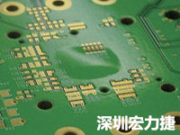 散熱差可能導致PCB阻焊層的剝離。