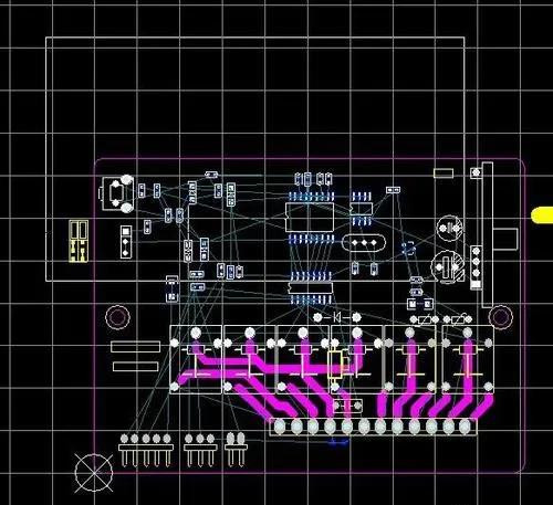 PCB設(shè)計中的標(biāo)準(zhǔn)化網(wǎng)格（Grid）是實現(xiàn)PCB圖形設(shè)計規(guī)范化和合理化的基礎(chǔ)，也是實現(xiàn)PCB的高可靠性和加工的經(jīng)濟(jì)性的前提。